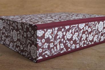 Elegant red organization box "Fini", fine stationery